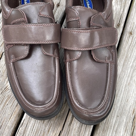 Dr Scholl\'s velcro shoes with double air pillo insoles main image 4